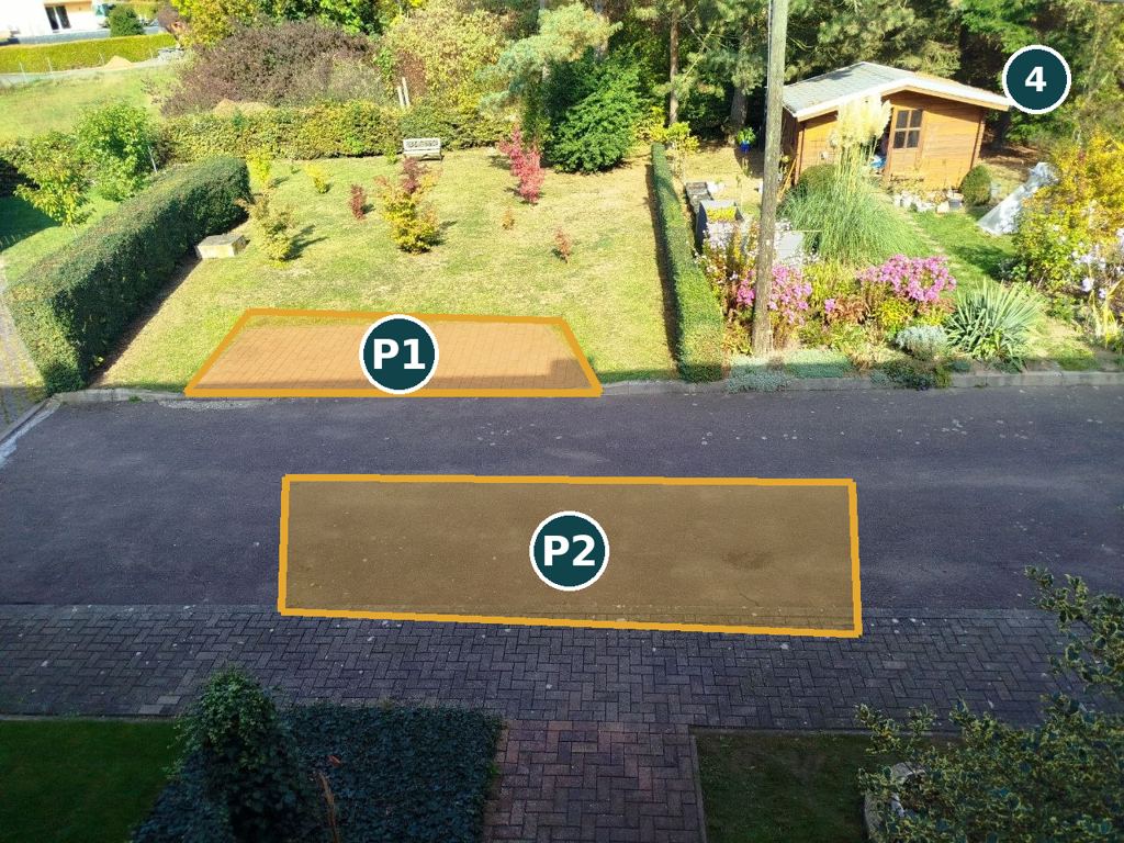 4 – P1 Parkbucht und P2 Stellplatz vor dem Eingang